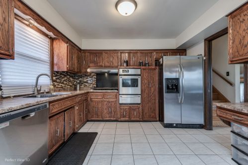 11755 Leamington Ave, Chicago, IL 60803-5183
