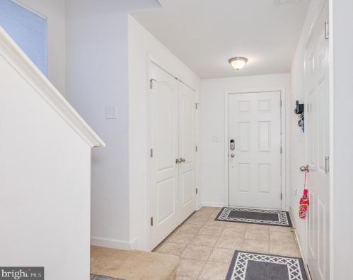42 Ventura Way, Hedgesville WV  25427 exterior