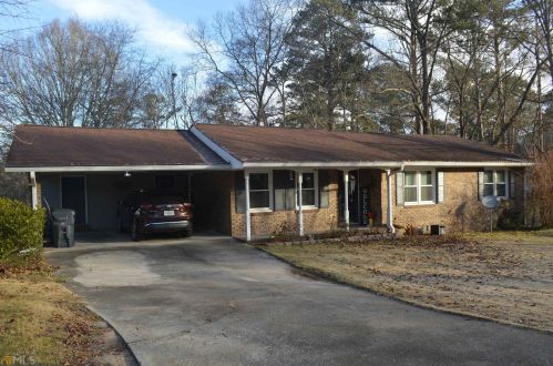 835 Colt Ln, Conyers, GA 30012-3219