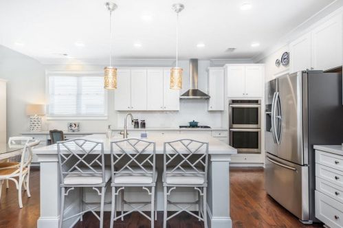 3486 Brookleigh Ln, Atlanta GA  30319-2218 exterior