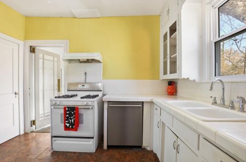 3817 6th St, Fort Worth TX  76107-2029 exterior