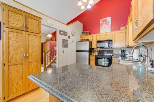 14795 Endicott Way, Saint Paul MN  55124-6492 exterior