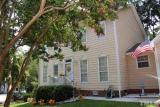 5320 Bentgrass Dr, Raleigh, NC 27610-2135