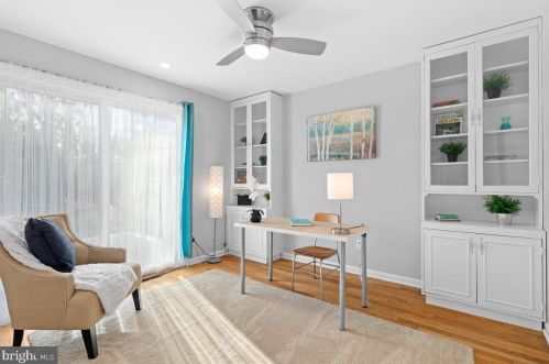 301 Ridgeview Rd, Princeton NJ  08540-7666 exterior