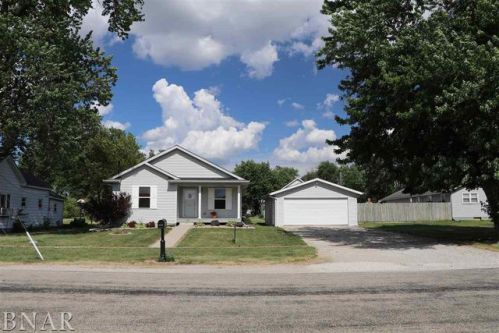 126 Cedar St, Maroa, IL 61756-9225