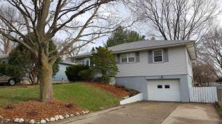 3411 Michael Dr, Rockford, IL 61108-1922