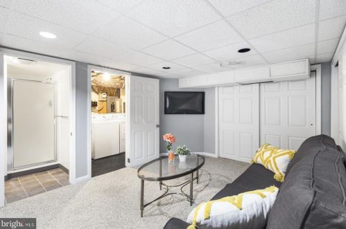 408 19 St, Philadelphia PA  19146-4656 exterior