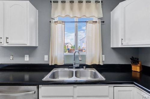 1227 Silverqueen Rd, Pueblo CO  81008-1946 exterior