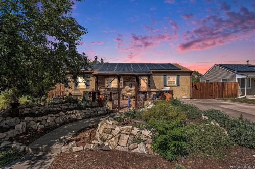 705 Macon St, Denver, CO 80010-4147