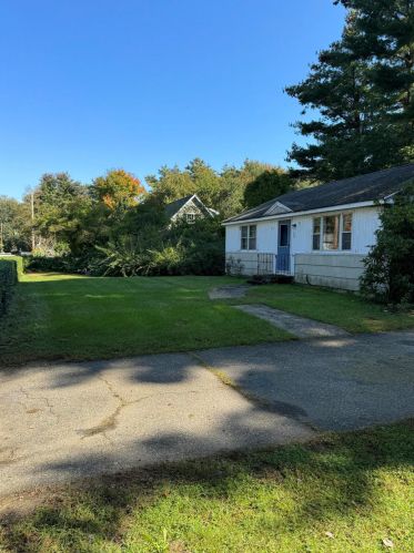20 Martin Rd, Kittery, ME 03904-1010