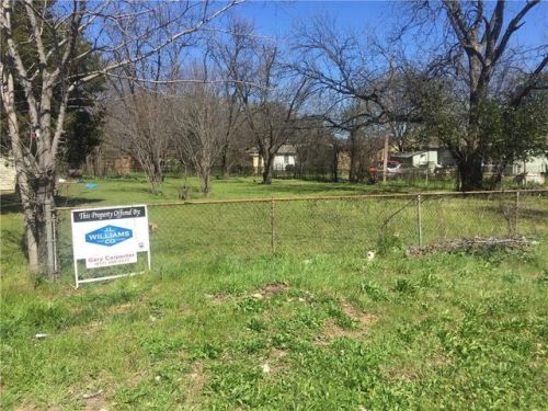 4123 Dowdell St, Fort Worth, TX 76119-3662