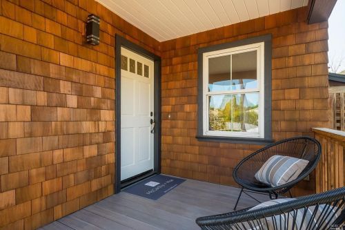 1 Plymouth Ave, Mill Valley, CA 94941-2913