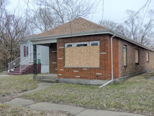 2625 Jefferson St, Gary, IN 46407-4023