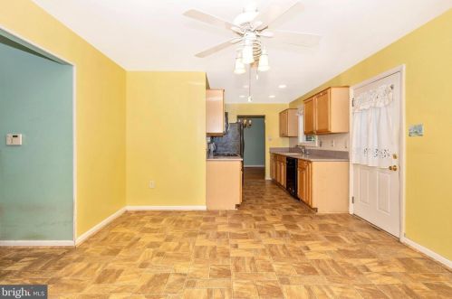 13216 Dauphine St, Silver Spring MD 20906-5211 exterior