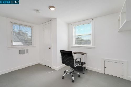 2939 Concord Blvd, Concord CA  94519-2610 exterior