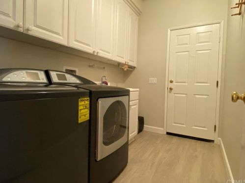 12 Three Rivers, Irvine CA  92602-1029 exterior