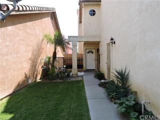 14637 Argentine Ct, Fontana CA  92337-2779 exterior