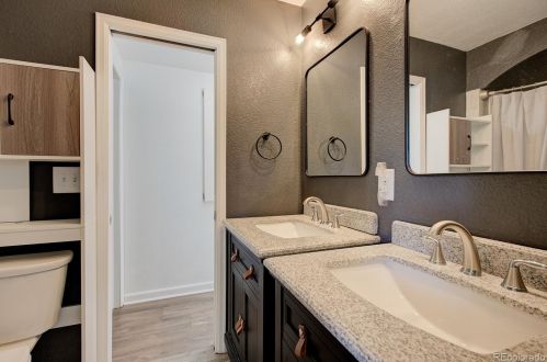 4478 Acoma St, Englewood CO 80110-5742 exterior