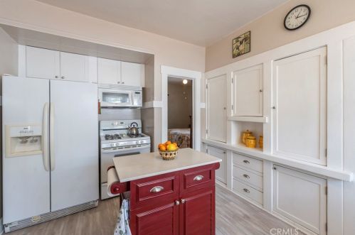 227 Helena St, Anaheim CA  92805-2939 exterior