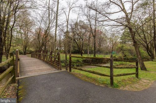 9111 Sligo Crk Pkwy, Silver Spring MD 20901-3361 exterior