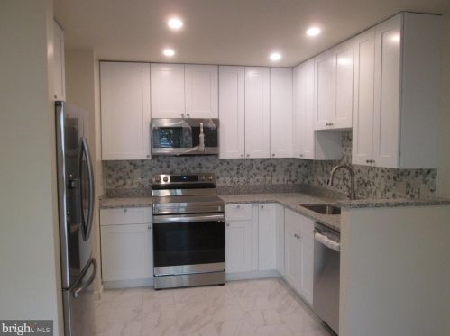 15 Valleyfield Ct, Silver Spring MD 20906-5724 exterior