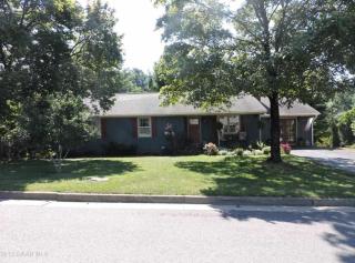 18 Cobblestone Ct, Fishersville, VA 22939-2041