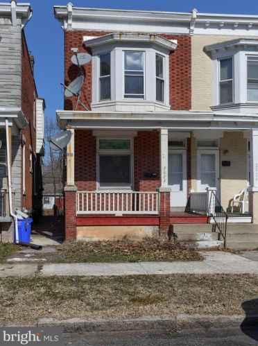 2022 Swatara St, Harrisburg, PA 17104-1940