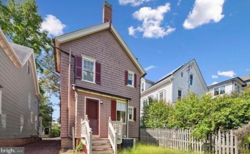 17 Madison St, Princeton NJ  08542-6916 exterior