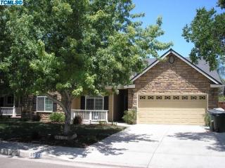 5004 Oriole Ave, Visalia, CA 93291-5287