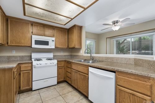 3585 Windstorm Way, Riverside CA  92503-4506 exterior