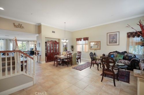 11364 Pondhurst Way, Riverside CA  92505-3471 exterior