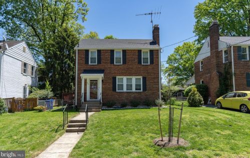 1706 Noyes Ln, Silver Spring MD  20910-2226 exterior