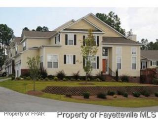 71 Hawk Ridge Dr, Spring Lake NC  28390-7050 exterior