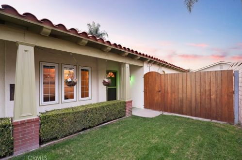 10915 El Coco Cir, Santa Ana CA  92708-5316 exterior