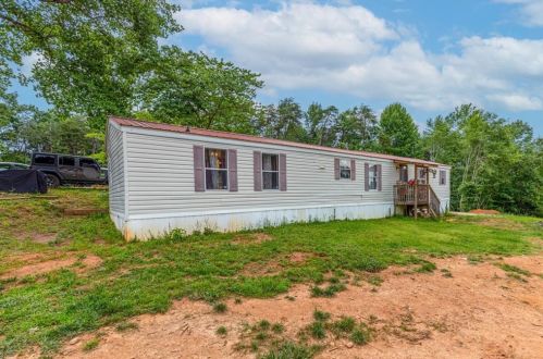 94 Painted Daisy Rd, Cleveland, GA 30528-5735