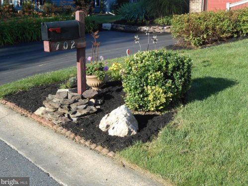 702 Kenton Rd, Lancaster, PA 17601-2040