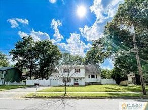 162 Davis Ave, Piscataway NJ  08854-2406 exterior