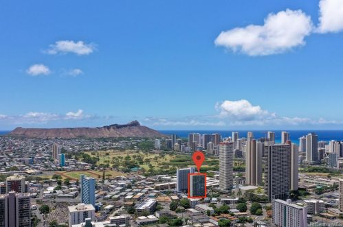 2522 Date St, Honolulu HI  96826-5506 exterior