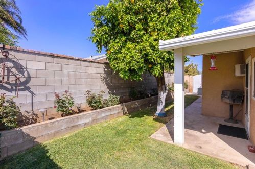6605 Dorinda Dr, Riverside CA  92503-1110 exterior