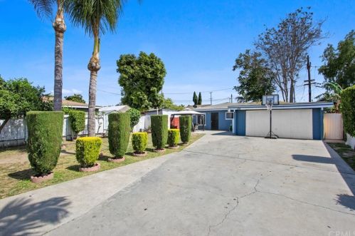 108 Claude St, Compton, CA 90220-4722
