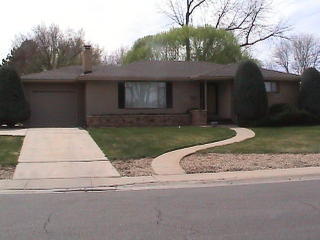 24 Dartmouth Ave, Pueblo, CO 81005-1756
