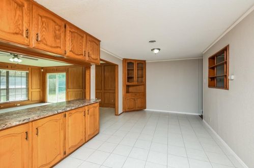 3704 Eastridge Dr, Fort Worth TX  76117-2719 exterior