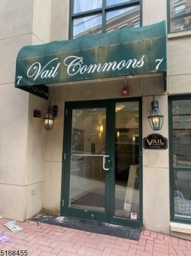 7 Prospect St, Morristown, NJ 07960-9300