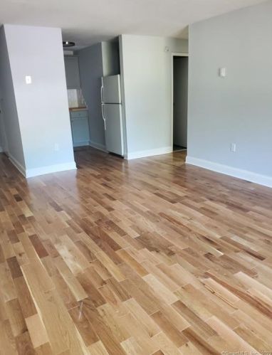 166 Gravel St, Meriden, CT 06450-4627
