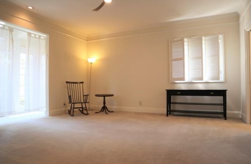 1274 Kittredge Ct, Atlanta, GA 30329-3538
