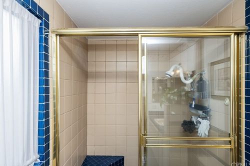 6270 Woodsboro Ave, Anaheim CA  92807-2347 exterior