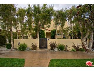1264 Meadowbrook Ave, Los Angeles, CA 90019-2815
