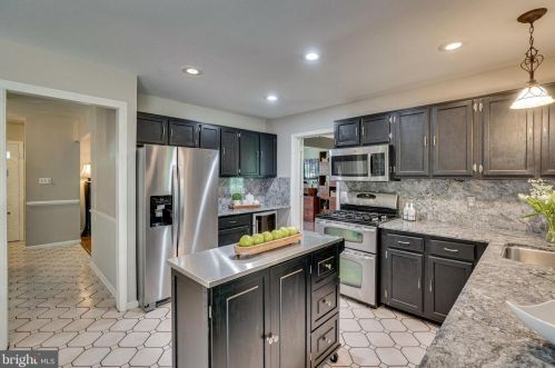 7938 Lk Pleasant, Springfield VA  22153-3004 exterior