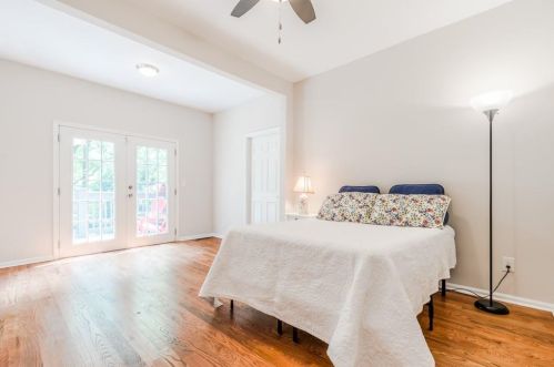 2801 Memorial Dr, Atlanta GA  30317-3316 exterior
