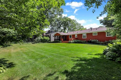 1520 21st Ave, Saint Paul MN  55112-5536 exterior